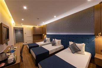 Nova Plaza Crystal Hotel 4*