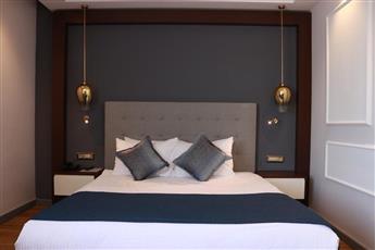 Nova Plaza Crystal Hotel 4*