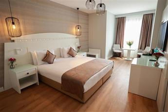 Nova Plaza Orion Hotel 4*