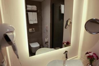 Nova Plaza Orion Hotel 4*