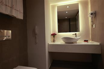 Nova Plaza Orion Hotel 4*