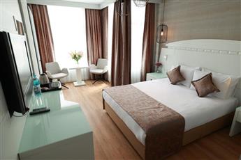 Nova Plaza Orion Hotel 4*