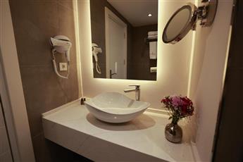 Nova Plaza Orion Hotel 4*