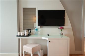 Nova Plaza Orion Hotel 4*