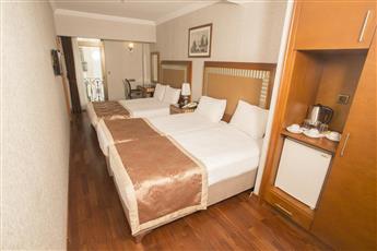 Nova Plaza Park Hotel 4*