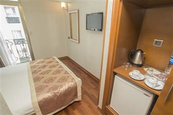 Nova Plaza Park Hotel 4*