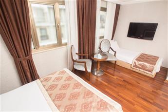 Nova Plaza Park Hotel 4*