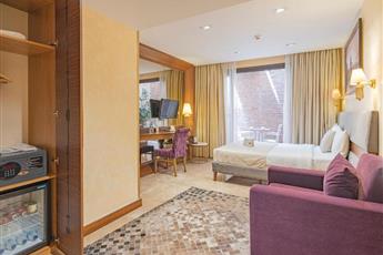 Nowy Efendi Hotel