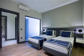 NoxInn Deluxe Hotel 5*