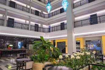 NoxInn Deluxe Hotel