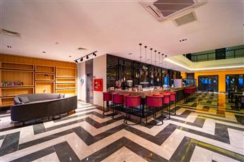 NoxInn Deluxe Hotel