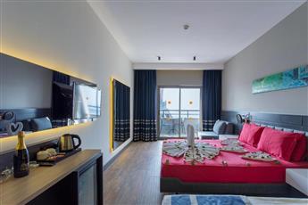 NoxInn Deluxe Hotel