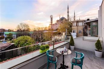 Obelisk Hotel & Suites 4*