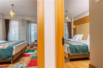 Obelisk Hotel & Suites 4*