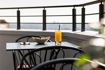 Occidental Taksim 4*