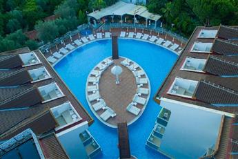 Ocean Blue High Class Hotel