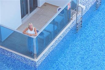 Ocean Blue High Class Hotel