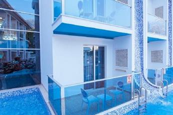 Ocean Blue High Class Hotel