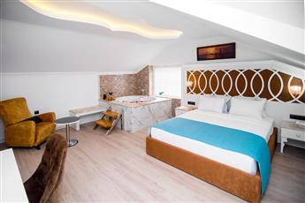 Ocean Blue High Class Hotel