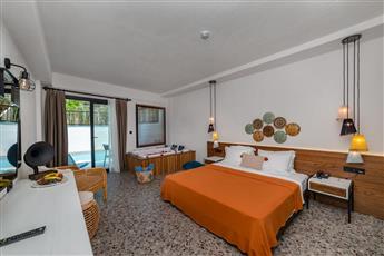 Oludeniz Blu Luxury Unique Hotel - Adults Only 16+