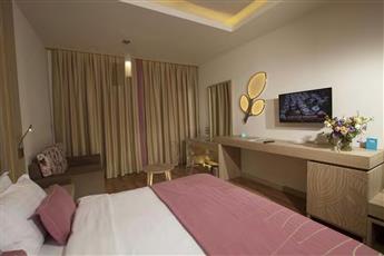 Orka Lotus Beach Hotel 5*