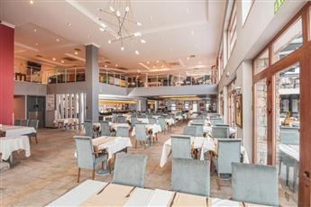 Orka World Hotel & Aquapark 4*