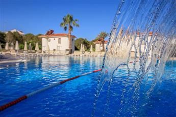 Orka World Hotel & Aquapark 4*