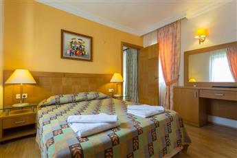 Orka World Hotel & Aquapark 4*