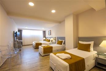 Orka World Hotel & Aquapark 4*