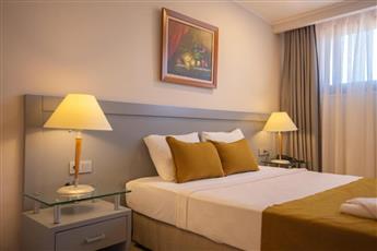 Orka World Hotel & Aquapark 4*