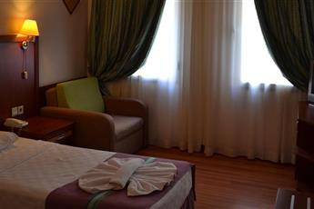 Oscar Hotel 3*