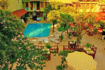 Oscar Hotel