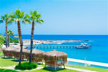 Oz Hotels Incekum Beach Resort 5*