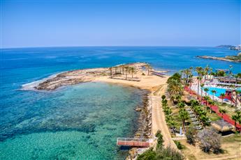 Oz Hotels Incekum Beach Resort 5*