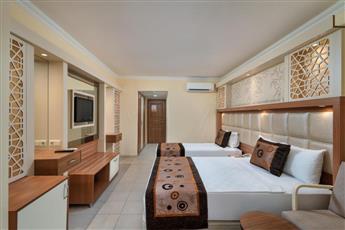 Oz Hotels Incekum Beach Resort