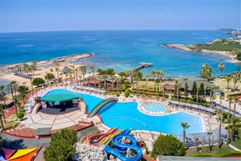 Oz Hotels Incekum Beach Resort