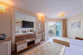 Oz Hotels Side Premium