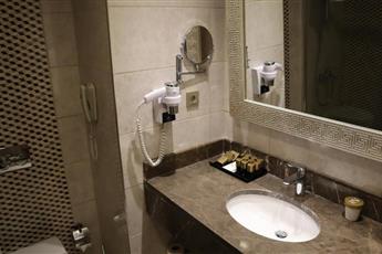 Oz Hotels Side Premium