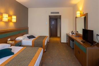 Ozkaymak Incekum Hotel