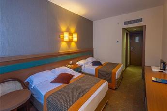 Ozkaymak Incekum Hotel
