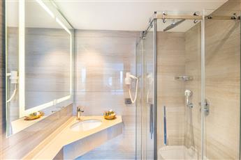 Ozkaymak Marina Hotel