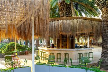 Ozkaymak Marina Hotel