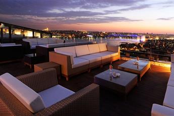 Palazzo Donizetti Hotel 4*