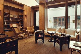 Palazzo Donizetti Hotel 4*