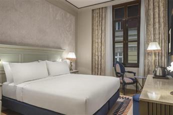 Palazzo Donizetti Hotel