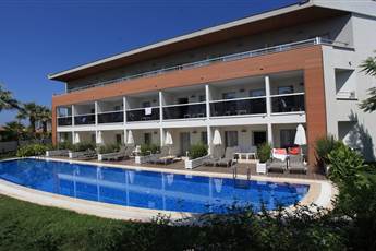 Palm Wings Kusadasi Beach Resort & Spa 5*