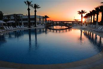 Palm Wings Kusadasi Beach Resort & Spa 5*