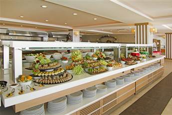 Palm Wings Kusadasi Beach Resort & Spa 5*