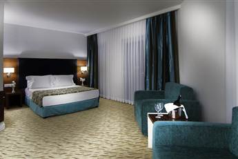 Palm Wings Kusadasi Beach Resort & Spa 5*