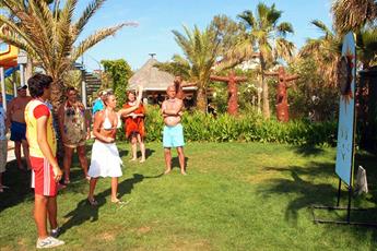 Palmeras Beach Hotel